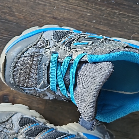 Skechers shoes - Picture 5 of 8